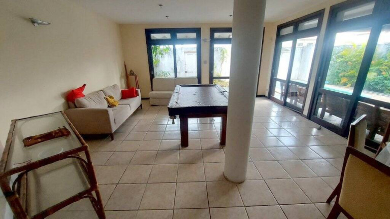 Imagem Casa com 3 Quartos à Venda, 361 m² em Jardim Mar E Sol - Peruíbe Imagem Casa com 3 Quartos à Venda, 361 m² em Jardim Mar E Sol - Peruíbe