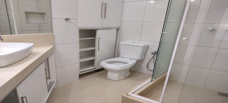 Imagem Imóvel com 4 Quartos à Venda, 110 m² em Engenho De Dentro - Rio De Janeiro Imagem Imóvel com 4 Quartos à Venda, 110 m² em Engenho De Dentro - Rio De Janeiro