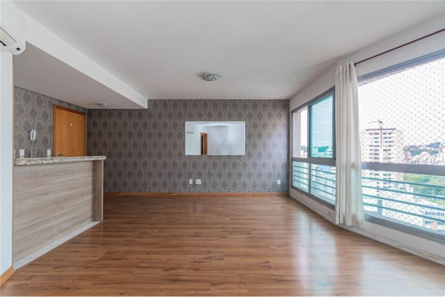 Imagem Apartamento com 3 Quartos à Venda, 90 m² em Azenha - Porto Alegre