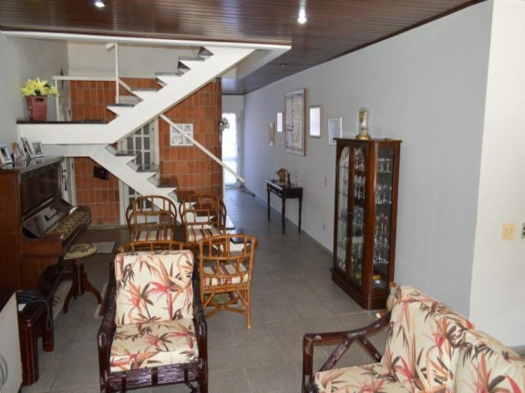 Imagem Casa com 4 Quartos à Venda, 303 m² em Balneário Praia Do Pernambuco - Guarujá Imagem Casa com 4 Quartos à Venda, 303 m² em Balneário Praia Do Pernambuco - Guarujá