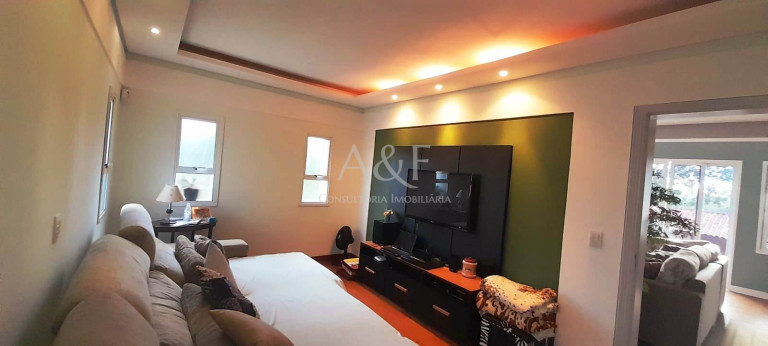 Imagem Chácara com 5 Quartos à Venda, 2.080 m² em Jardim Estância Brasil - Atibaia Imagem Chácara com 5 Quartos à Venda, 2.080 m² em Jardim Estância Brasil - Atibaia