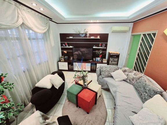Imagem Casa com 3 Quartos à Venda, 309 m² em Parque 10 De Novembro - Manaus