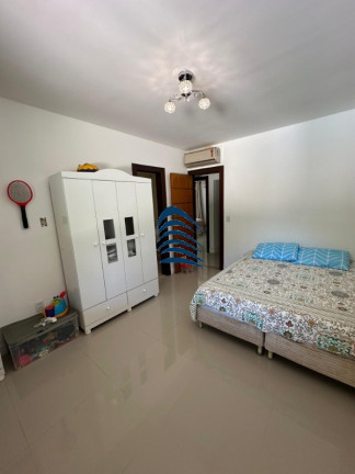 Imagem Casa com 6 Quartos à Venda, 430 m² em Recreio Ipitanga - Lauro De Freitas