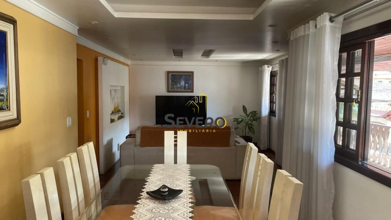 Imagem Casa com 4 Quartos à Venda, 400 m² em Santa Catarina - São Gonçalo Imagem Casa com 4 Quartos à Venda, 400 m² em Santa Catarina - São Gonçalo