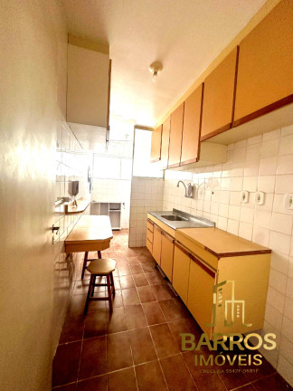Imagem Apartamento com 2 Quartos à Venda, 72 m² em Stiep - Salvador