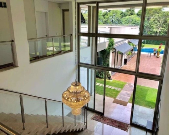 Casa à Venda,  em Parque Silvino Pereira - Cotia