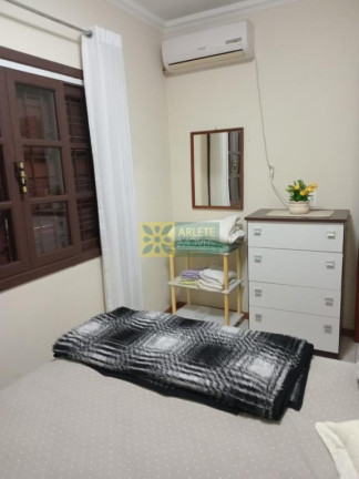 Imagem Casa com 3 Quartos à Venda, 120 m² em Balneário Perequê - Porto Belo