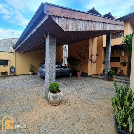 Imagem Casa com 5 Quartos à Venda, 300 m² em Independência - Taubaté