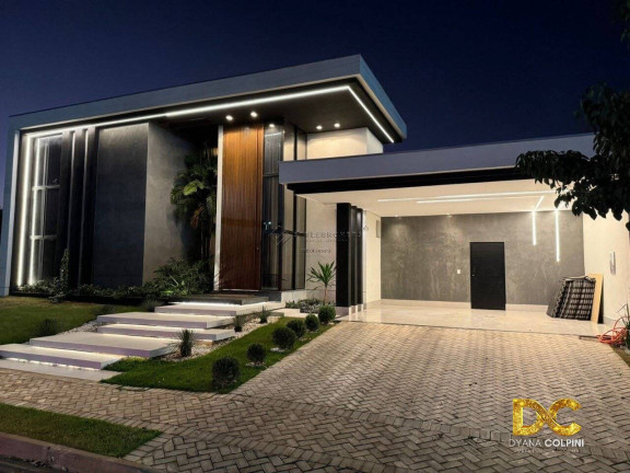 Casa de Condomínio com 4 Quartos à Venda, 417 m² em Condomínio Florais Itália - Cuiabá