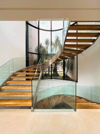 Imagem Casa com 5 Quartos à Venda, 2.100 m² em Alpha Zero - Barueri Imagem Casa com 5 Quartos à Venda, 2.100 m² em Alpha Zero - Barueri