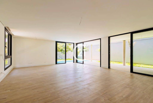 Imagem Casa com 3 Quartos à Venda, 560 m² em Moema - São Paulo Imagem Casa com 3 Quartos à Venda, 560 m² em Moema - São Paulo