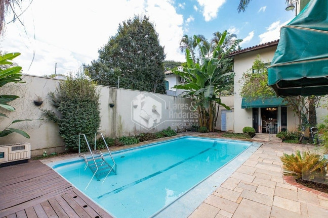 Imagem Casa com 4 Quartos à Venda, 198 m² em Alto De Pinheiros - São Paulo