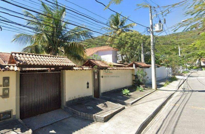 Imagem Casa com 3 Quartos à Venda, 246 m² em Maravista - Niterói Imagem Casa com 3 Quartos à Venda, 246 m² em Maravista - Niterói