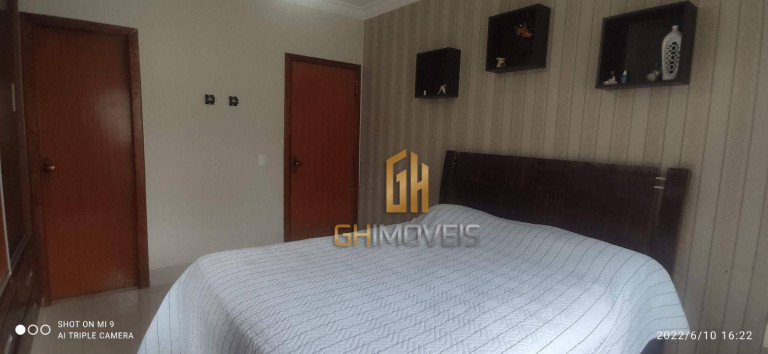 Imagem Casa com 3 Quartos à Venda, 141 m² em Residencial Barravento - Goiânia