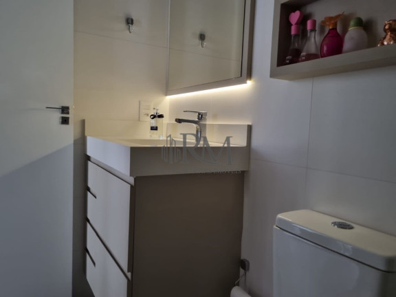 Imagem Apartamento com 2 Quartos à Venda, 100 m² em Balneário - Florianópolis
