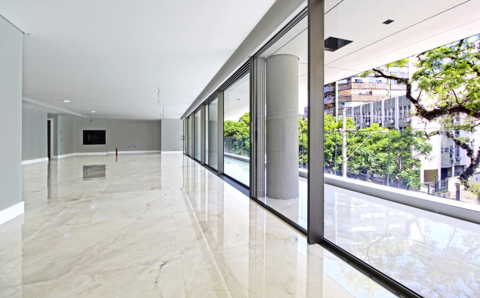 Imagem Apartamento com 3 Quartos à Venda, 387 m² em Moinhos De Vento - Porto Alegre