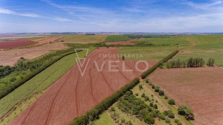Imagem Imóvel à Venda, em Ourinhos - Ourinhos Imagem Imóvel à Venda, em Ourinhos - Ourinhos