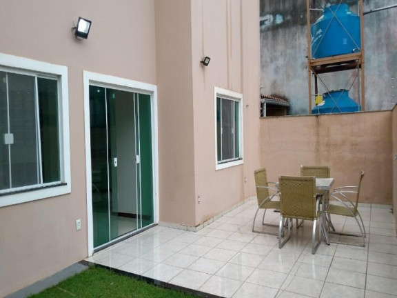 Imagem Casa com 3 Quartos à Venda, 330 m² em Glória - Macaé Imagem Casa com 3 Quartos à Venda, 330 m² em Glória - Macaé