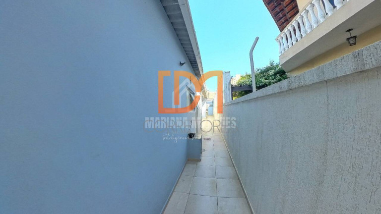 Imagem Casa com 3 Quartos à Venda, 217 m² em Centro - Jacareí Imagem Casa com 3 Quartos à Venda, 217 m² em Centro - Jacareí