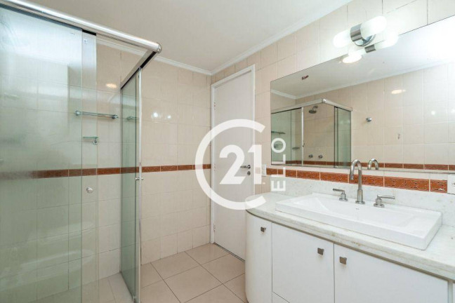 Imagem Apartamento com 3 Quartos para Alugar, 140 m² em Itaim Bibi - São Paulo