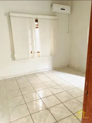 Imagem Casa com 6 Quartos à Venda, 150 m² em Glória - Vila Velha Imagem Casa com 6 Quartos à Venda, 150 m² em Glória - Vila Velha