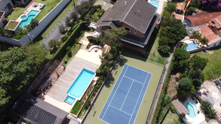 Imagem Casa com 7 Quartos à Venda, 1.012 m² em Jardim Flamboyant B - Atibaia
