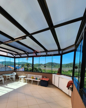 Imagem Casa com 4 Quartos à Venda, 108 m² em Ogiva - Cabo Frio Imagem Casa com 4 Quartos à Venda, 108 m² em Ogiva - Cabo Frio