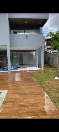 Imagem Casa com 4 Quartos à Venda, 202 m² em Goiânia Imagem Casa com 4 Quartos à Venda, 202 m² em Goiânia