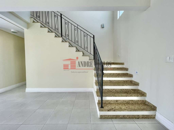 Imagem Casa de Condomínio com 4 Quartos à Venda, 312 m² em Golf Gardens - Carapicuíba Imagem Casa de Condomínio com 4 Quartos à Venda, 312 m² em Golf Gardens - Carapicuíba