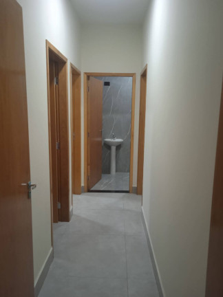Imagem Casa com 3 Quartos à Venda, 126 m² em Residencial Araucárias - Arapongas