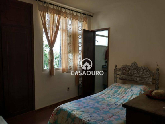 Imagem Apartamento com 3 Quartos à Venda, 135 m² em Santo Antônio - Belo Horizonte Imagem Apartamento com 3 Quartos à Venda, 135 m² em Santo Antônio - Belo Horizonte