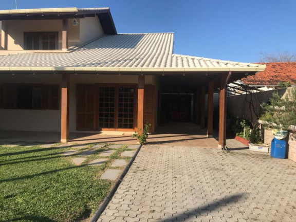 Imagem Casa com 4 Quartos para Temporada, 140 m² em Pinheira - Palhoça Imagem Casa com 4 Quartos para Temporada, 140 m² em Pinheira - Palhoça