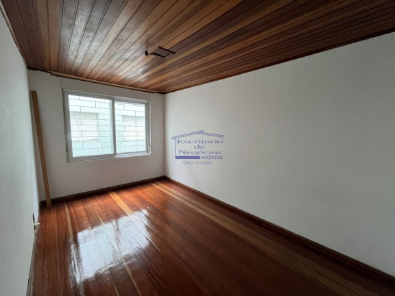 Imagem Imóvel com 3 Quartos à Venda, 68 m² em Camaquã - Porto Alegre