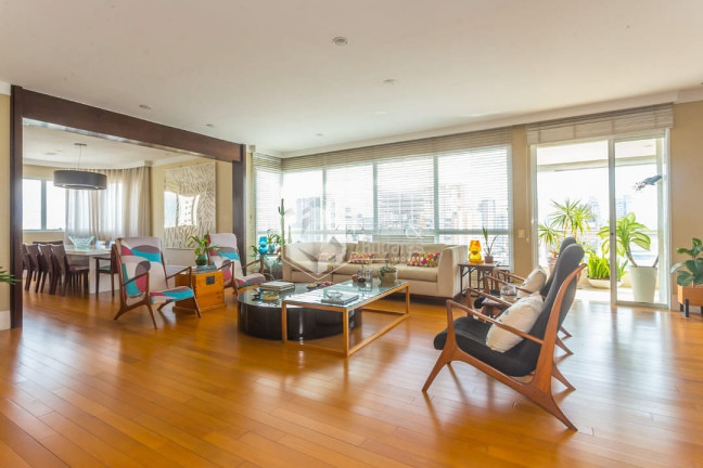 Imagem Apartamento com 4 Quartos à Venda, 335 m² em Pinheiros - São Paulo Imagem Apartamento com 4 Quartos à Venda, 335 m² em Pinheiros - São Paulo