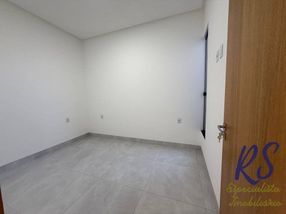 Imagem Casa com 3 Quartos à Venda, 111 m² em Residencial Recanto Do Bosque - Goiânia Imagem Casa com 3 Quartos à Venda, 111 m² em Residencial Recanto Do Bosque - Goiânia