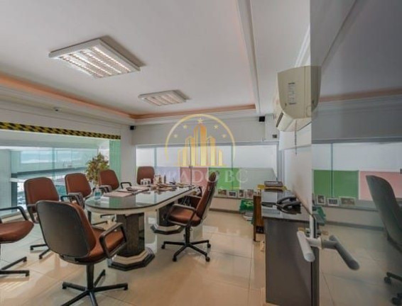 Imagem Sala Comercial à Venda, 128 m² em Centro - Balneário Camboriú Imagem Sala Comercial à Venda, 128 m² em Centro - Balneário Camboriú
