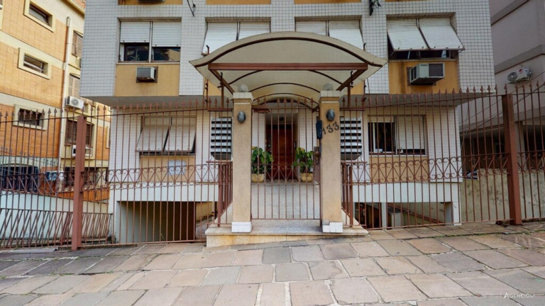 Imagem Imóvel com 2 Quartos à Venda, 69 m² em Auxiliadora - Porto Alegre Imagem Imóvel com 2 Quartos à Venda, 69 m² em Auxiliadora - Porto Alegre