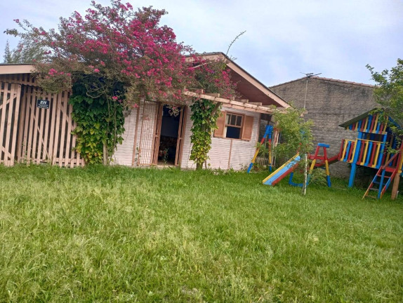 Imagem Casa com 3 Quartos à Venda, 300 m² em Nova Tramandaí - Tramandaí Imagem Casa com 3 Quartos à Venda, 300 m² em Nova Tramandaí - Tramandaí