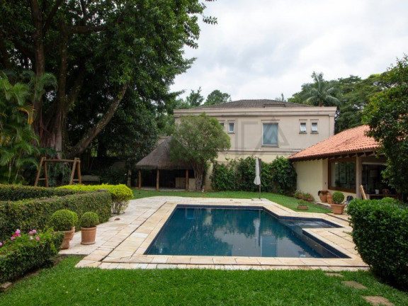 Casa com 5 Quartos à Venda, 554 m² em Jardim Guedala - São Paulo