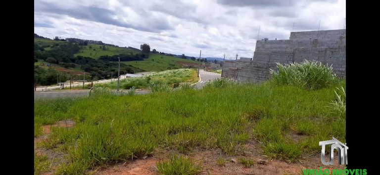 Terreno à Venda, 321 m² em Jardim Lago Do Moinho - Bragança Paulista