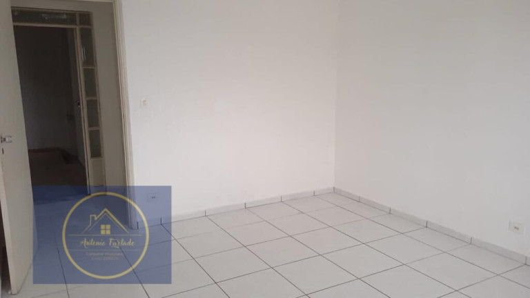 Imagem Casa com 3 Quartos para Alugar, 250 m² em Vila Dos Remédios - São Paulo Imagem Casa com 3 Quartos para Alugar, 250 m² em Vila Dos Remédios - São Paulo