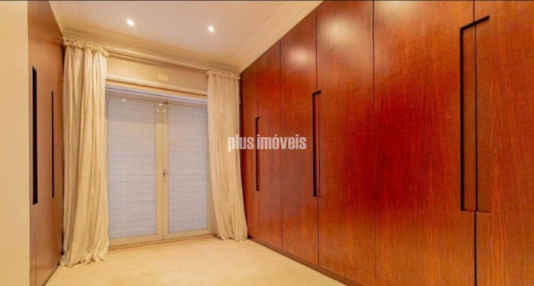 Imagem Casa com 4 Quartos à Venda, 580 m² em Jardim Paulista - São Paulo Imagem Casa com 4 Quartos à Venda, 580 m² em Jardim Paulista - São Paulo
