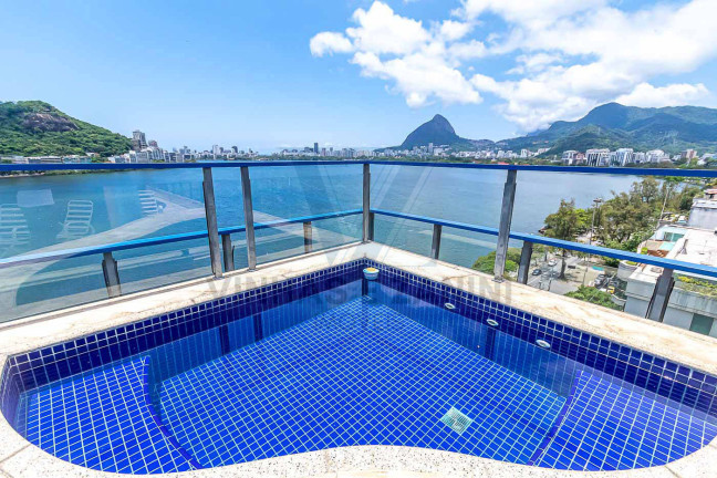 Imagem Cobertura com 4 Quartos à Venda, 567 m² em Lagoa - Rio De Janeiro