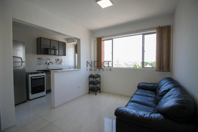 Imagem Apartamento com 2 Quartos à Venda, 60 m² em Centro - Curitiba