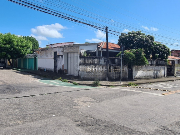 Imagem Casa com 3 Quartos à Venda, 235 m² em Rodolfo Teófilo - Fortaleza