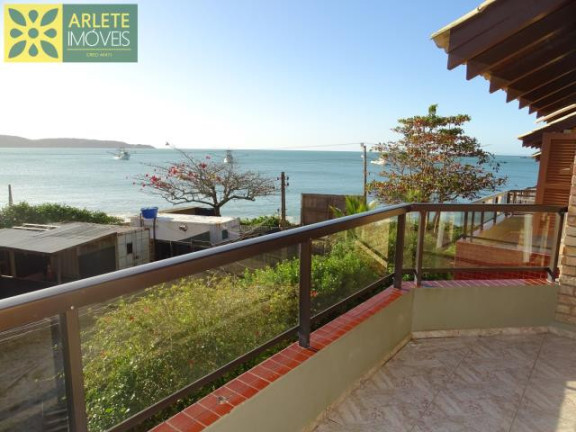Apartamento com 4 Quartos para Alugar ou Temporada, 300 m² em Centro - Bombinhas