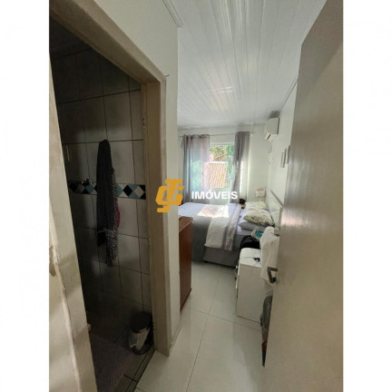 Imagem Casa com 3 Quartos à Venda, 193 m² em Monte Alegre - Camboriú Imagem Casa com 3 Quartos à Venda, 193 m² em Monte Alegre - Camboriú