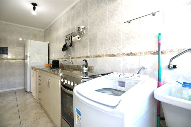 Imagem Imóvel com 1 Quarto à Venda, em Jardim Carvalho - Porto Alegre Imagem Imóvel com 1 Quarto à Venda, em Jardim Carvalho - Porto Alegre