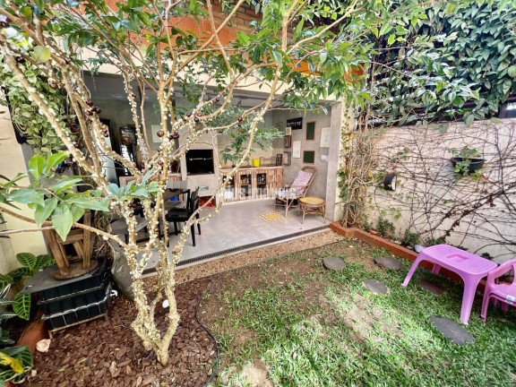 Imagem Casa com 3 Quartos à Venda, 150 m² em Jardim Das Acacias - São Paulo Imagem Casa com 3 Quartos à Venda, 150 m² em Jardim Das Acacias - São Paulo
