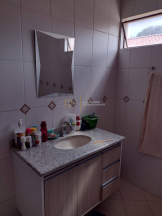 Imagem Sobrado com 3 Quartos à Venda, 300 m² em Centro - Botucatu